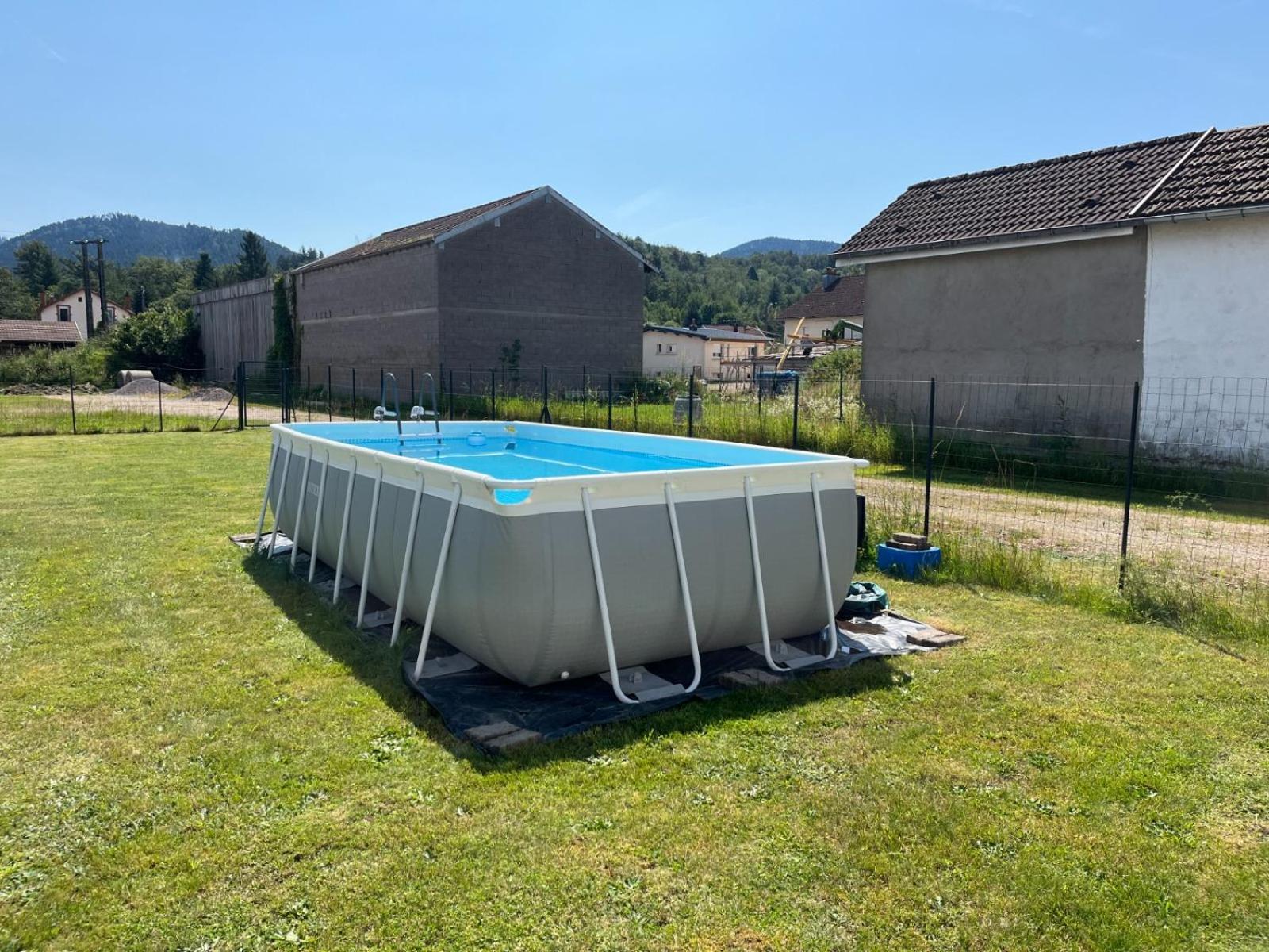 Gite 205 M2, 8Pers Piscine, Jacuzzi, Balneo Privatifs Vagney 外观 照片